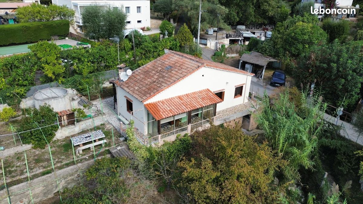 Maison 3 pièces 60 m² · à Tourrette-Levens · 60 m² · 459 000 €