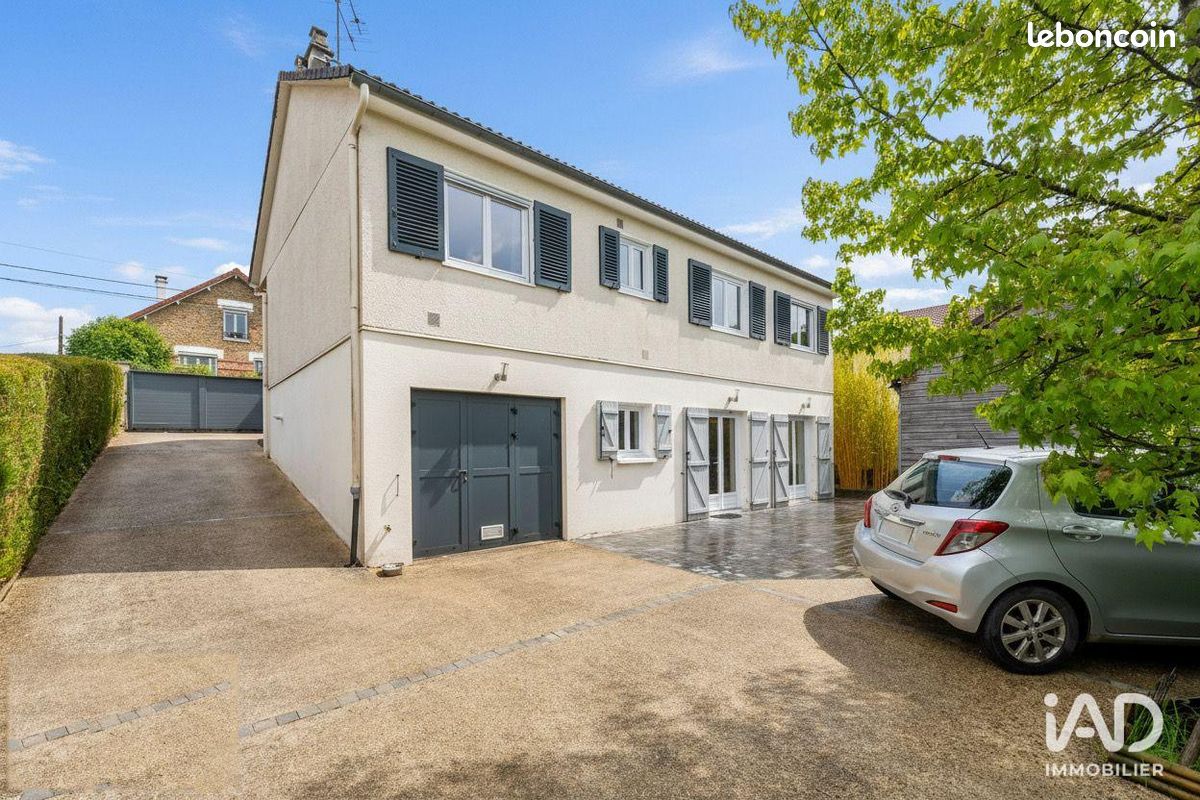 Maison 5 pièces 128 m² · à Saint-Fargeau-Ponthierry · 128 m² · 370 000 €