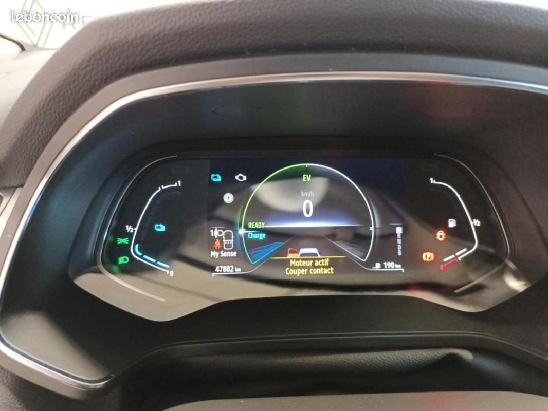Renault Captur E-Tech 145 - 21 Intens (image 19)