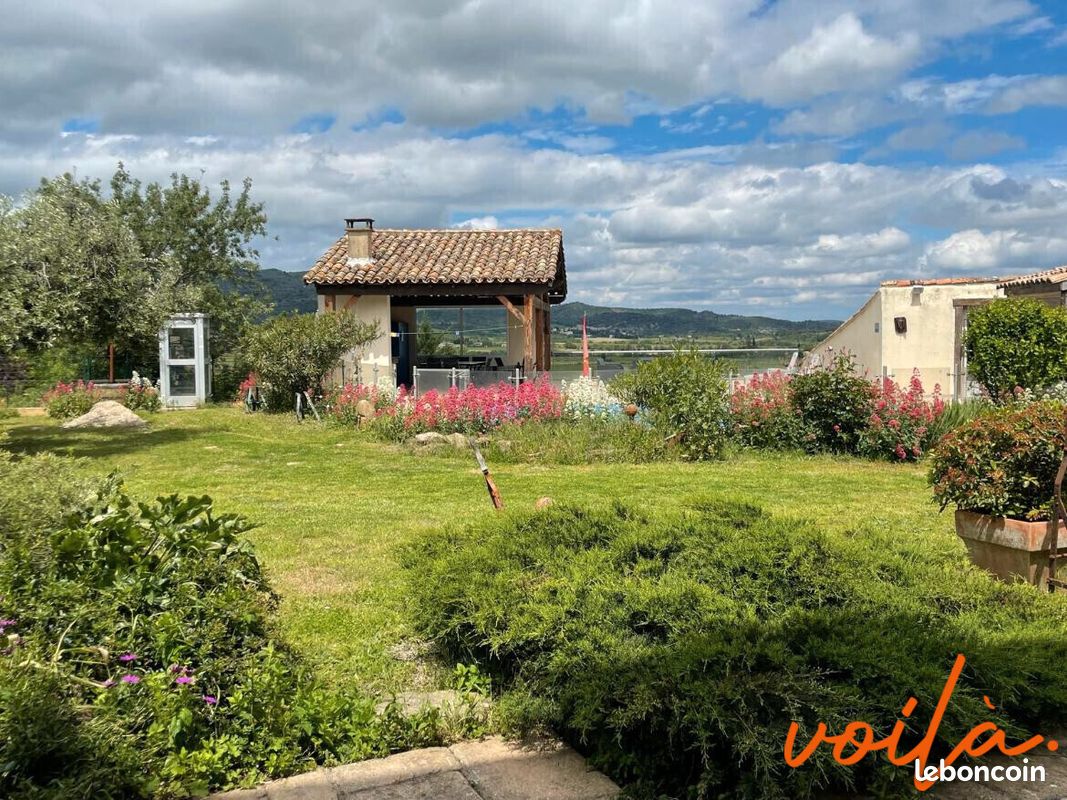 Maison 9 pièces 320 m² · à Carcassonne · 320 m² · 329 000 €