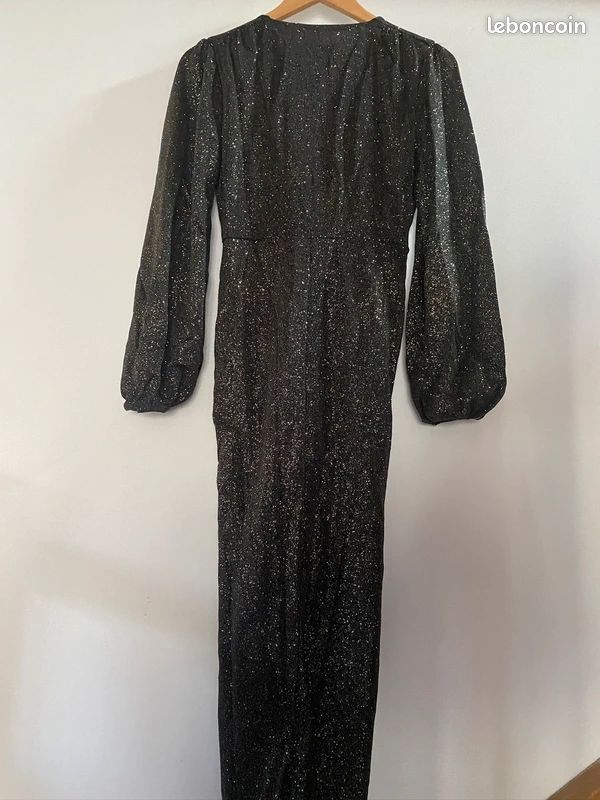Robe Grise Taille 36 – Marque 123 – Coupe Moulante Genou – Neuf Sans étiquettes