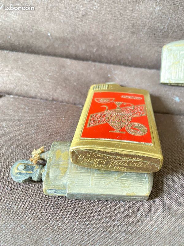 Briquet ancien essence abdulla - Collection