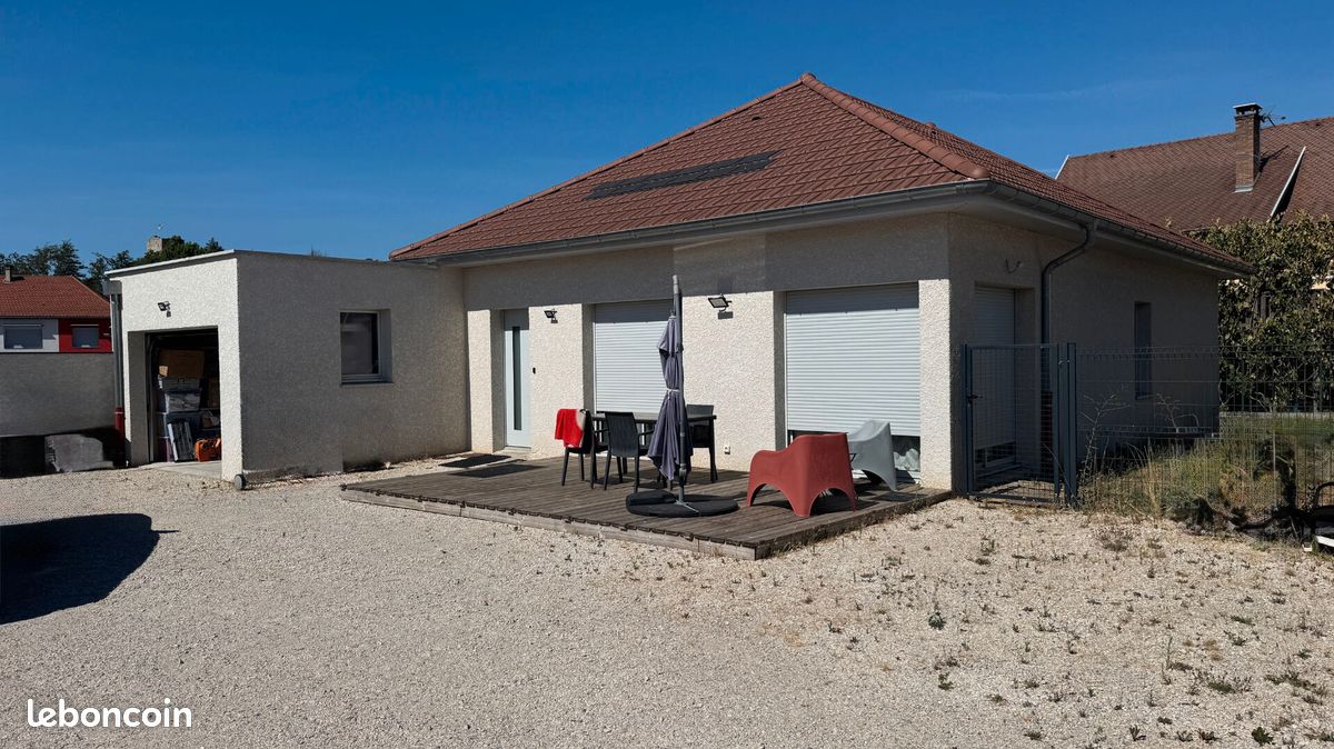Maison 4 pièces 105 m² · à Morestel · 105 m² · 296 800 €