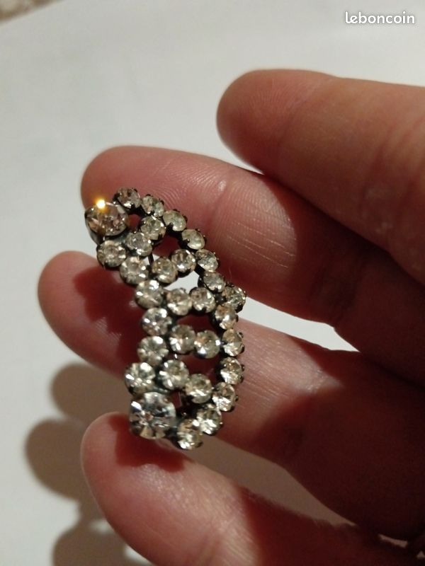 Broche Ancienne Avec Strass - Modèle Argenté - Référence EB015 - Occasion Très Bon état