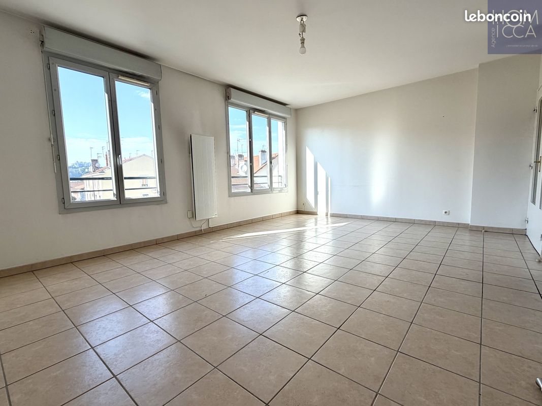 Appartement 2 pièces 55 m² · à Lyon · 55 m² · 930 €