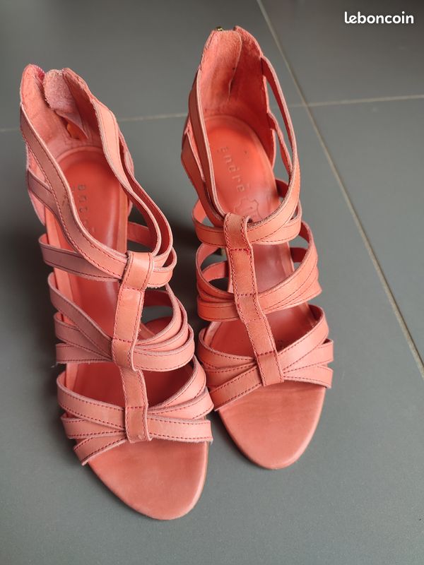 Vente chaussures femme (image 3)
