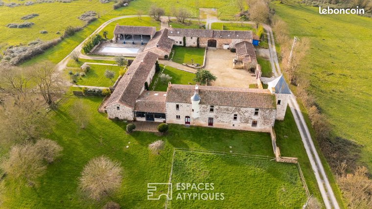 Propriété 22 pièces 980 m²