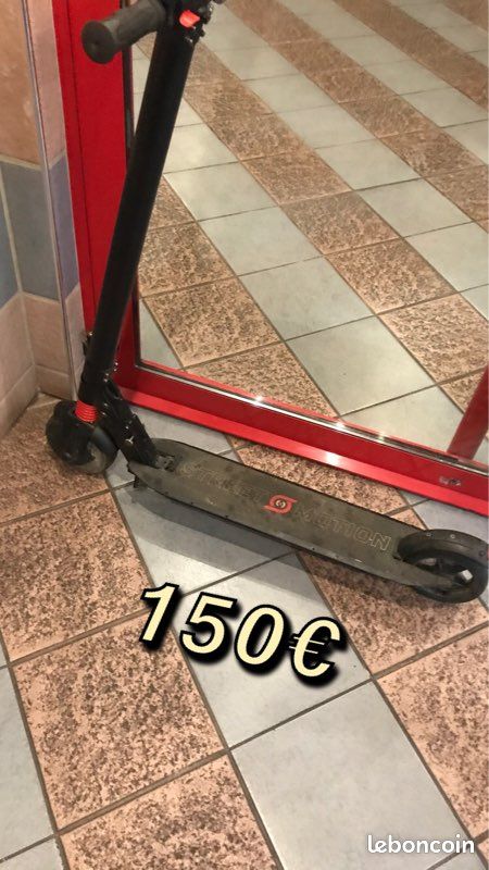 Trottinette électrique (image 1)