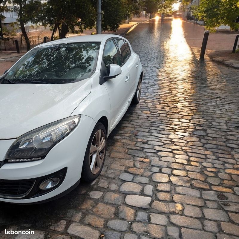 Megane dci 110cv 2013 tbe (image 3)