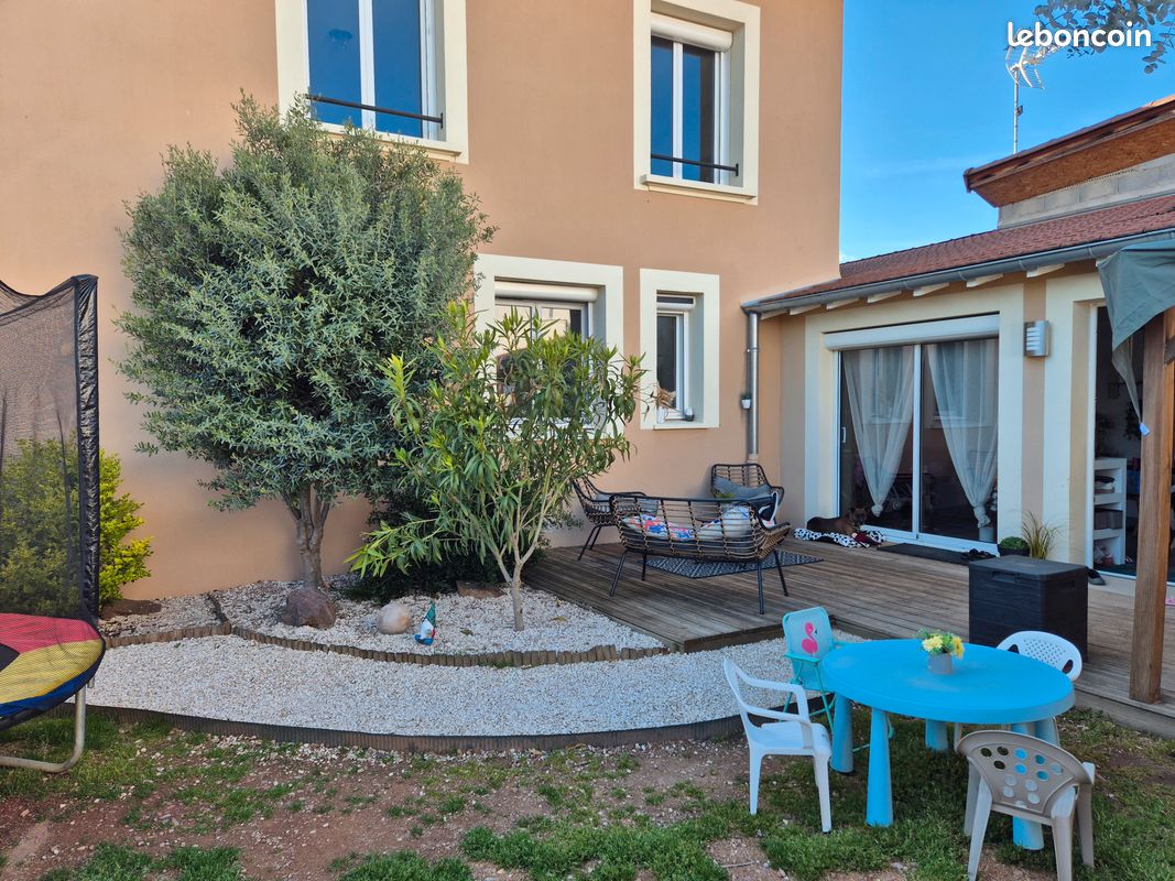 Maison 5 pièces 100 m² · à Riorges · 100 m² · 200 000 €