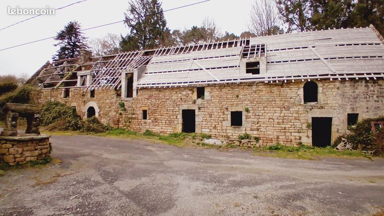 Longère 4 pièces 150 m²