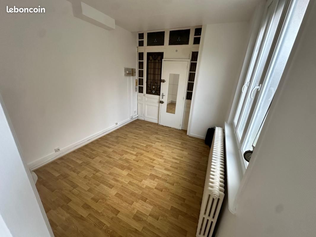 Appartement 1 pièce 16 m² · à Lille · 16 m² · 407 €