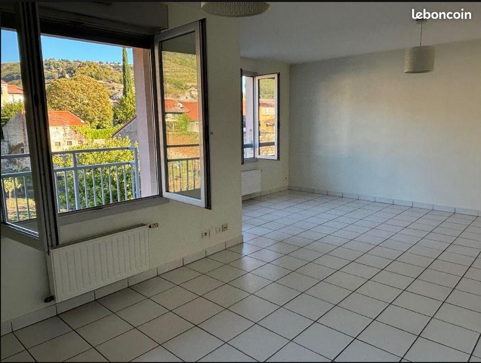 Appartement 4 pièces 75 m² · à Condrieu · 75 m² · 952 €/mois