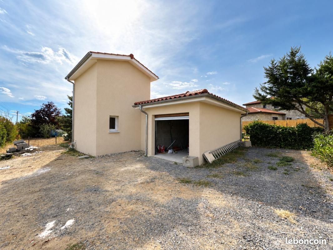 Maison 2 pièces 40 m² · à Grézieu-la-Varenne · 40 m² · 249 000 €