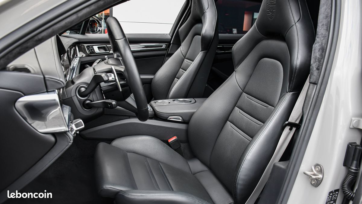 Porsche Panamera TURBO S 4.0 V8 700 CH SPORT TURISMO SPORT DESIGN INNODRIVE PCCB CERAMIQUE BURMESTER SOFT CLOSE ACC PASM — CONFIGURATION UNIQUE EN FRANCE (image 4)