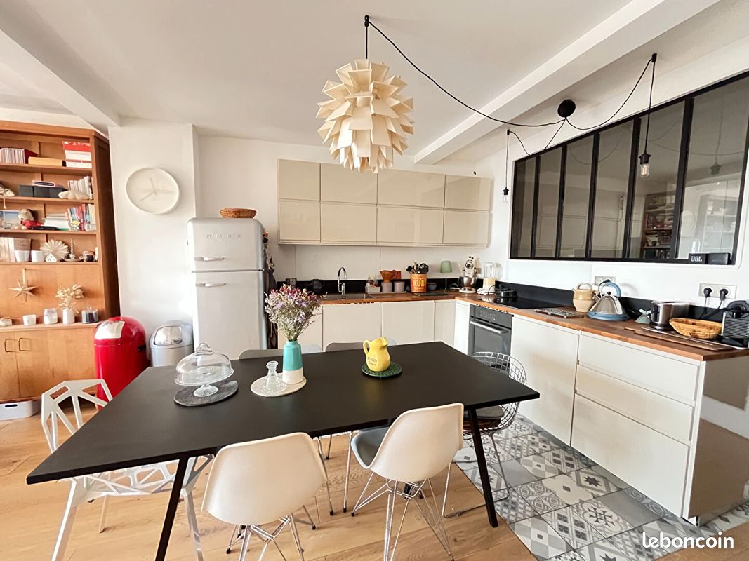 Appartement 5 pièces 99 m² · à Suresnes · 99 m² · 540 000 €