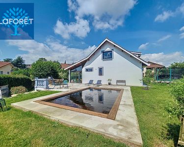 Maison 850 000 € - 201 m²
