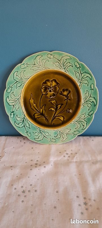 Assiette ancienne Rubelles (image 1)