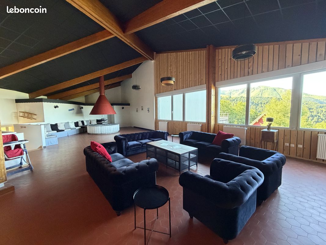 Appartement 5 pièces 426 m² · à Murat · 426 m² · 550 000 €