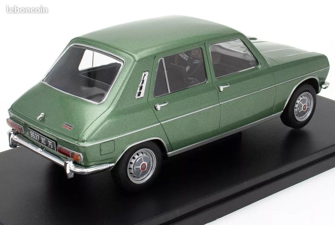 Simca 1100 3 portes bleue (IXO) 1/43e