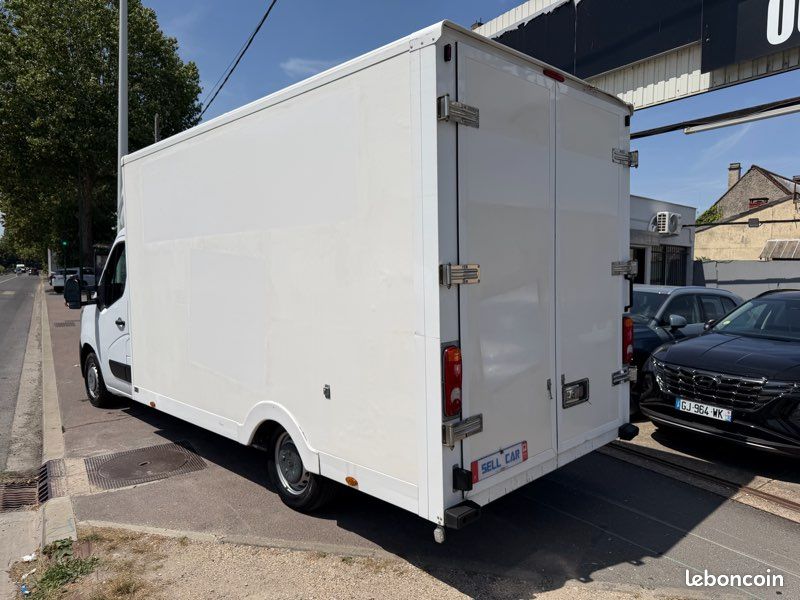 Master 20m3 plancher bas 2.3 bluedci 145ch 1ère main (image 3)