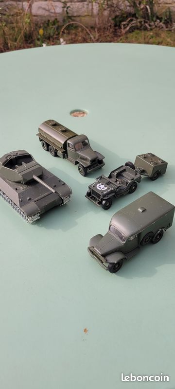 WAGON PLAT RENFE AVEC VEHICULE MILITAIRE *PROMOS* - WAGON PLAT RENFE