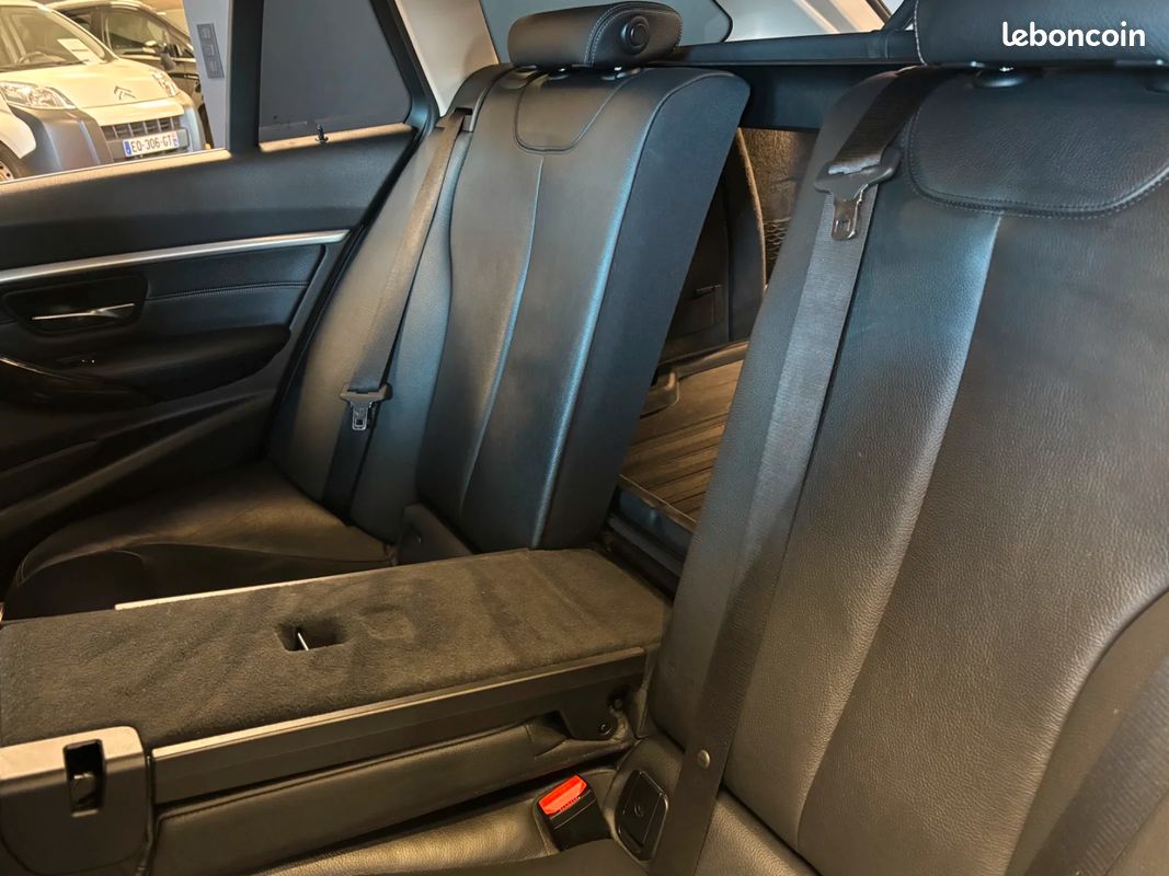 BMW SERIE 3 TOURING F31 LCI2 330i xDrive 252 ch BVA8 Lounge (image 13)