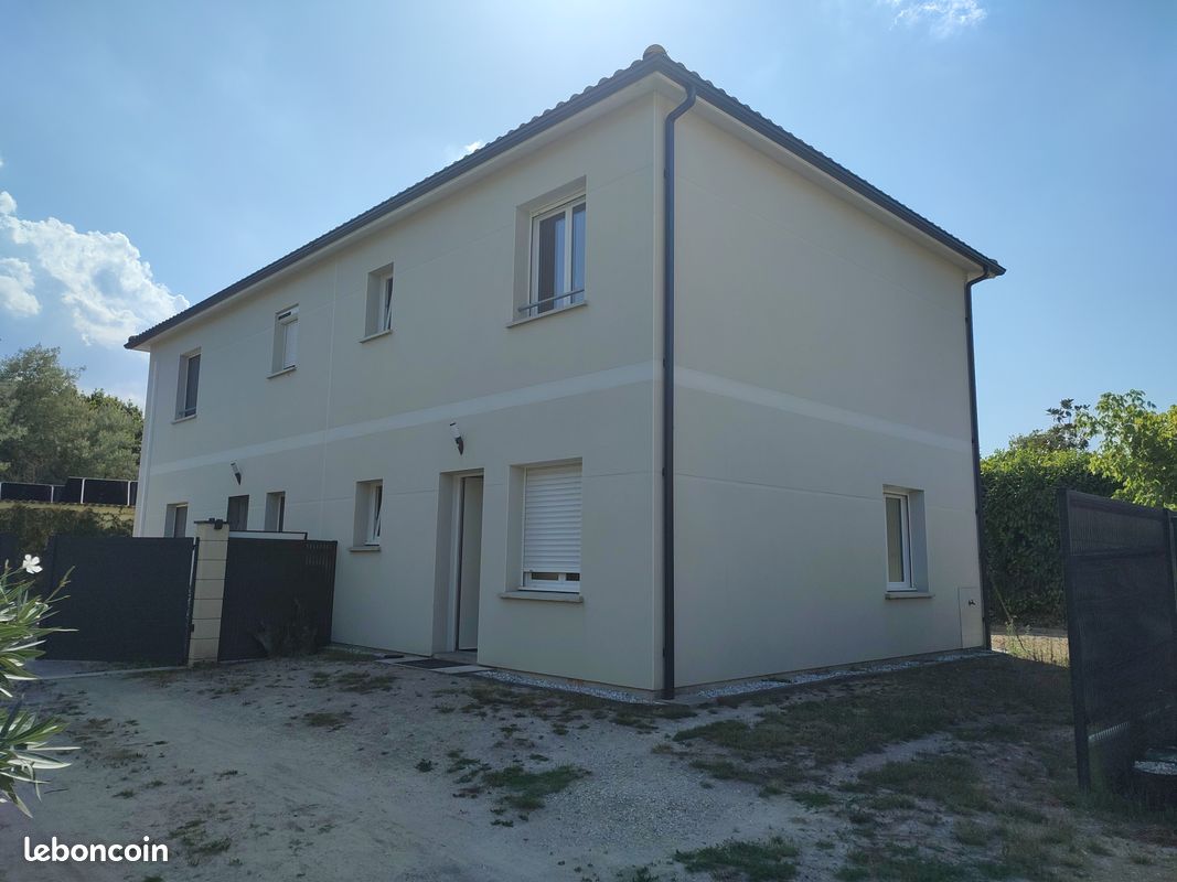 Maison 3 pièces 75 m² · à Saint-Médard-en-Jalles · 75 m² · 1 145 €/mois