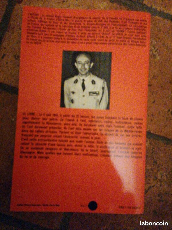 Livre sur la guerre. Paras. De la France (image 2)