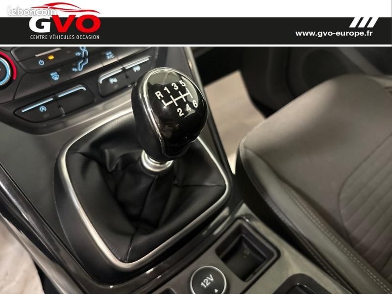 Ford Kuga 1.5 EcoBoost 120ch Titanium (image 9)