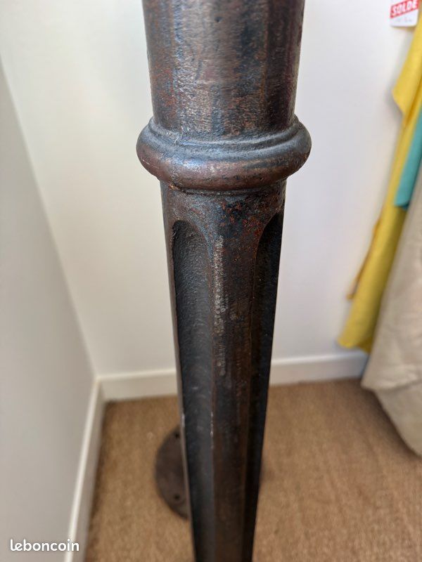 Paire de colonnes anciennes en fonte -Sellettes en fonte 120cm (image 11)