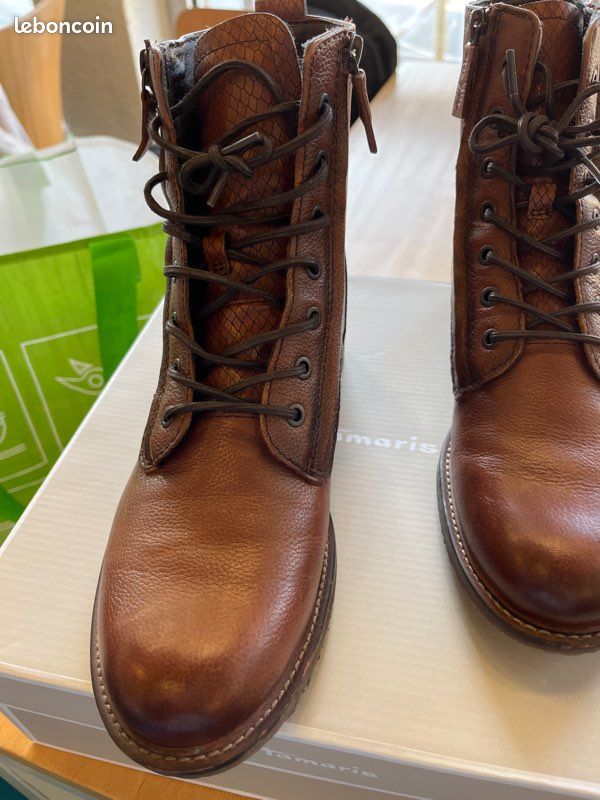 À vendre chaussures hautes pour femme (image 7)