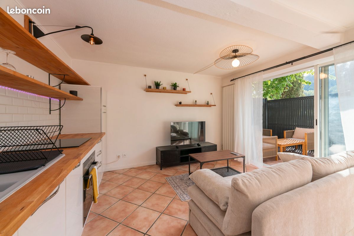 Appartement 2 pièces 28 m² · à La Gaude · 28 m² · 850 €/mois