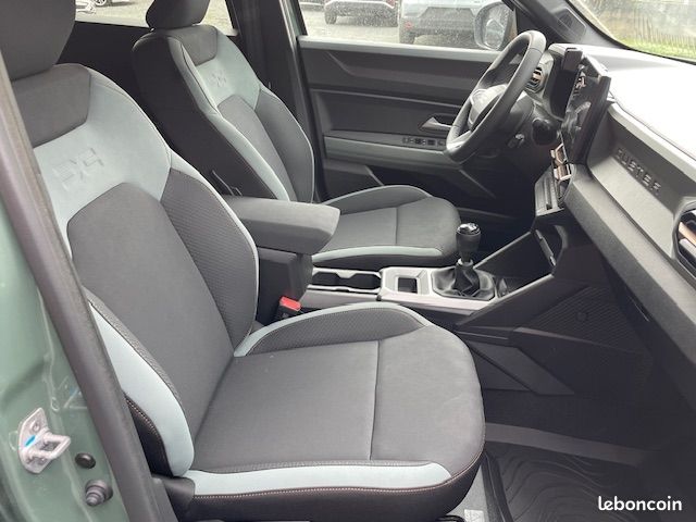 Dacia Duster 1.2 130 MILD HYBRID 4X2 EXTREME (image 12)
