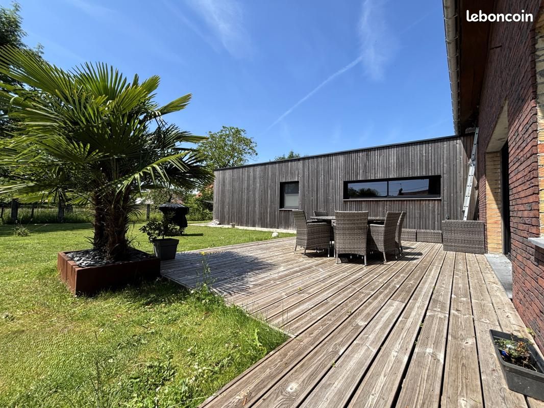 Maison 5 pièces 152 m² · à Genech · 152 m² · 519 000 €