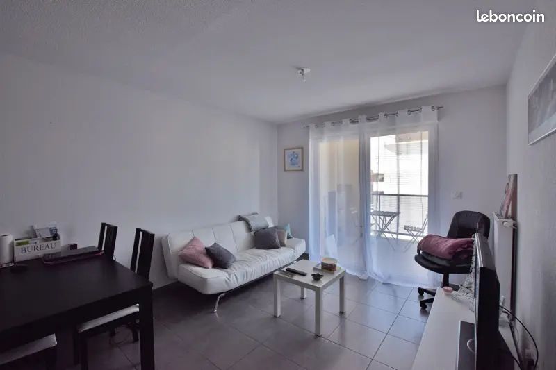 Appartement T2 à louer - Tulle 19000 (image principale 0)