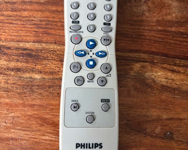 Télécommande Vintage PHILIPS AV 5618 – Pour Téléviseur/magnétoscope Années 70 – Fonctionnelle