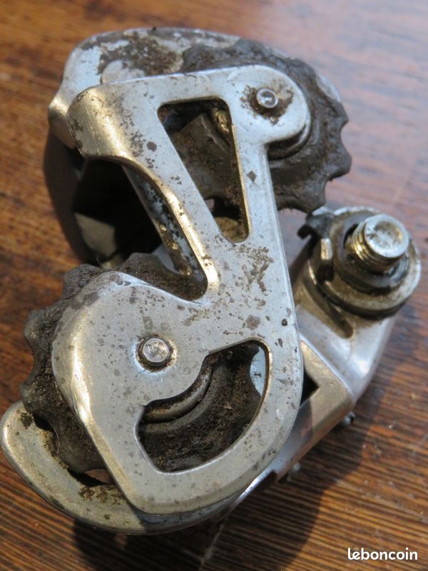 Pince De Dérailleur Avant Sachs-Huret – NOS (Neuf Ancien Stock) – Fabriqué En France – Argenté