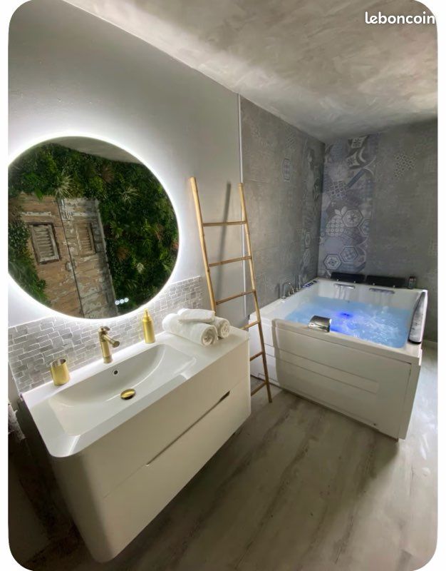 Appartement 4 pièces 64 m² · à Nîmes · 64 m² · 165 000 €