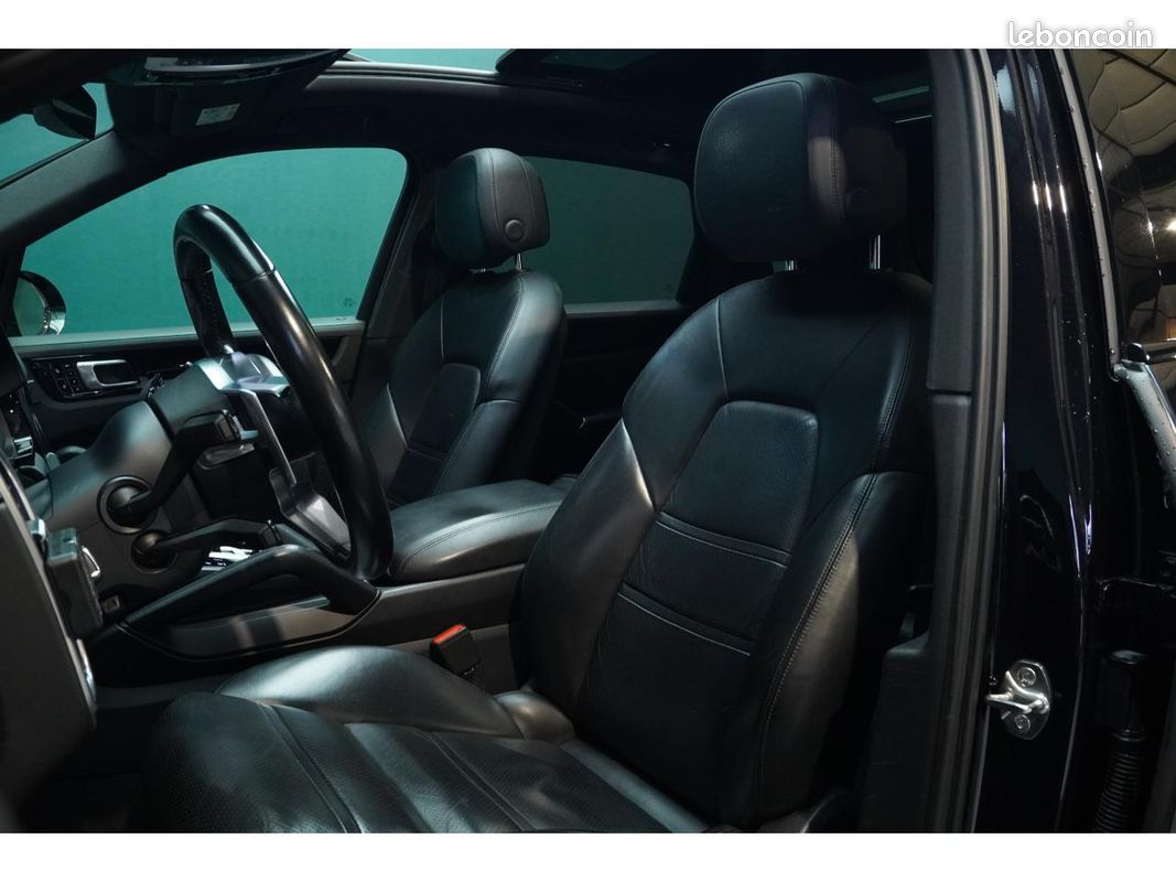 PORSCHE CAYENNE S I 2.9 440CH I GARANTIE 12 mois I Pack chrono I Cuir étendu I Attelage I Suivi et Ga (image 8)