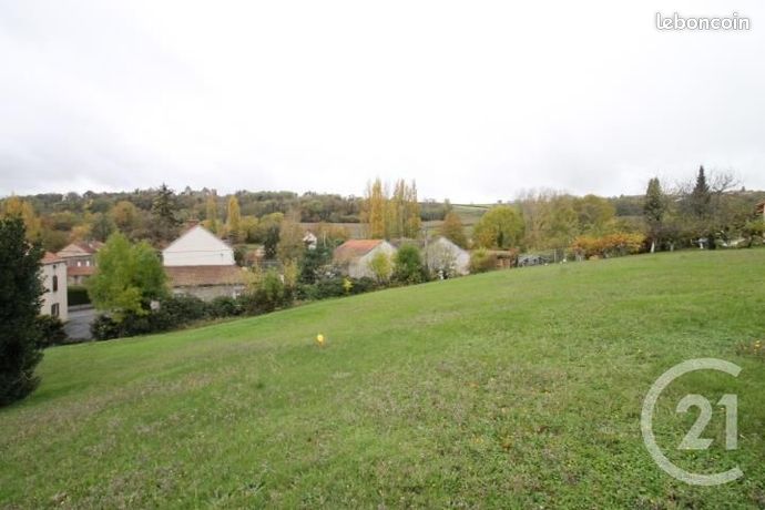 Terrain 897 m² Chaptuzat