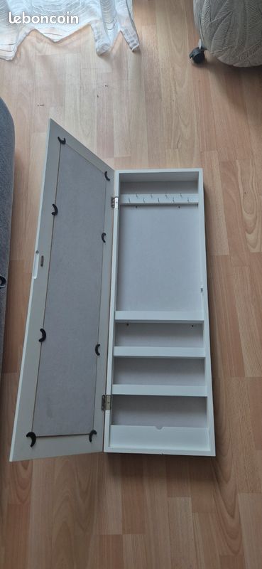 Armoire a bijou murale avec miroir (image 3)