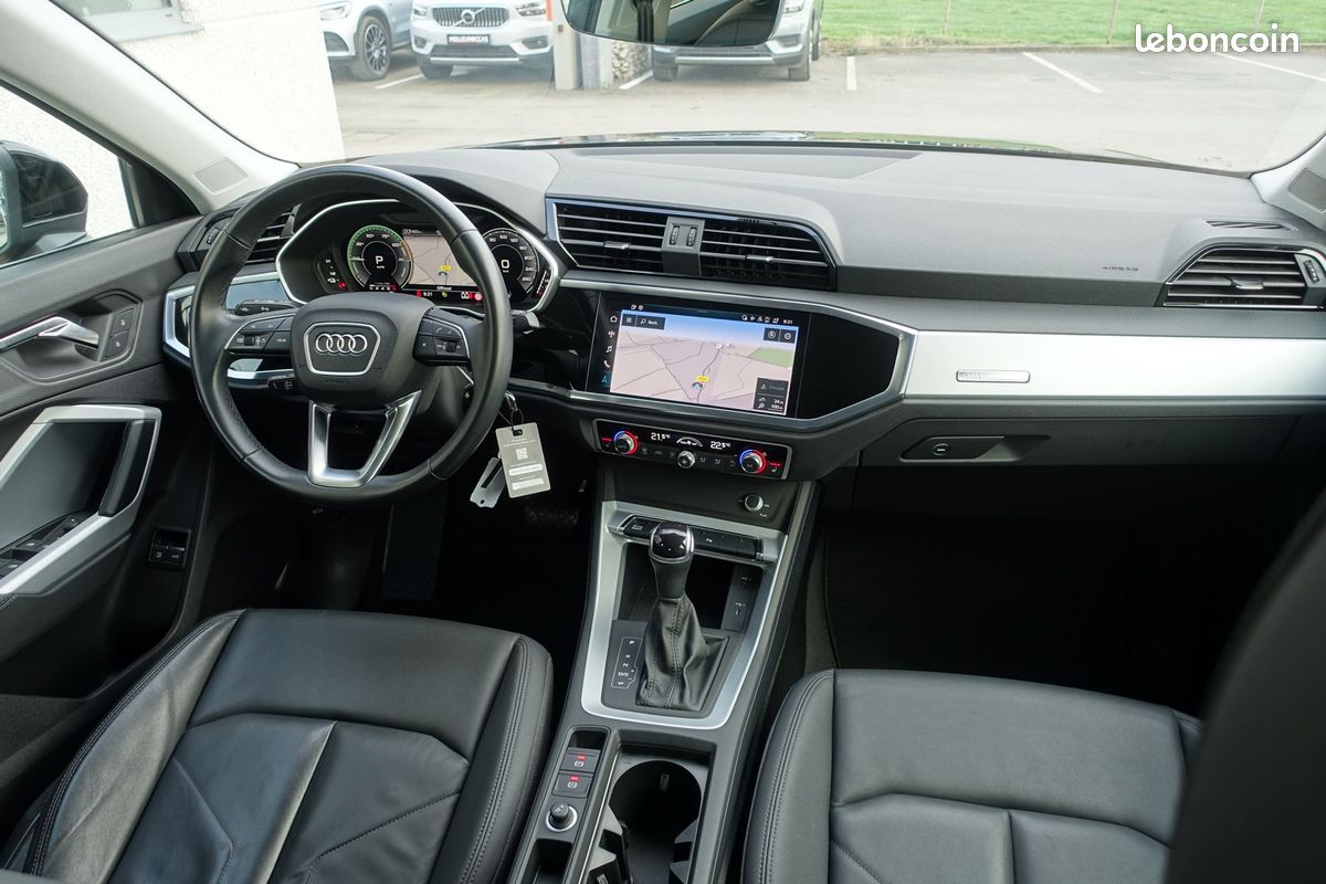 Q3 Sportback 45 Tfsi e S-Tronic 245ch Hybride Rechargeable Virtual cockpit/Cuir chauffants/Gps Europe/Caméra/Carplay/Hayon électrique/1*Main/Garantie 12 mois (image 13)