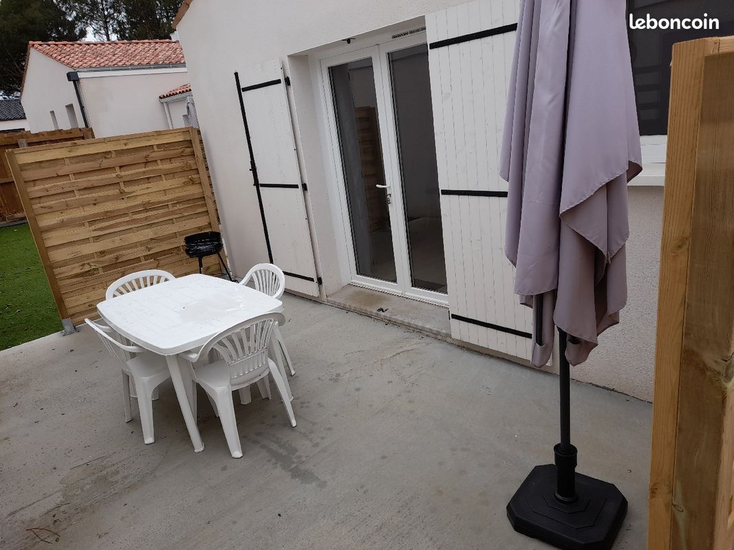 Logement de Vacances - Le Logis de Suzac - Appartement neuf 4 couchages (image 9)
