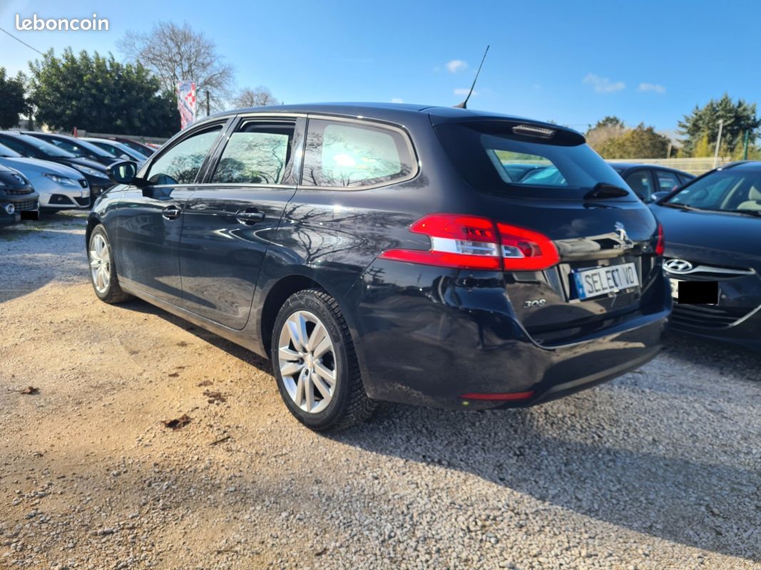 PEUGEOT 308 BlueHDi 100ch SS BVM6 Allure (image 4)