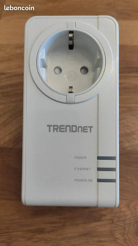 Plusieurs Boîtiers Cpl Trendnet 421 (image 1)
