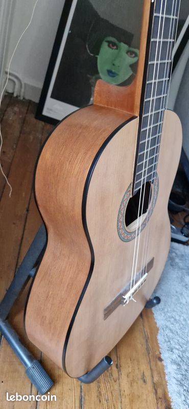 Guitare classique (image 2)