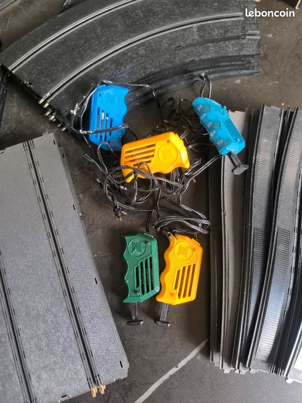 Circuit voiture jouef gros lot de rails première et deuxième génération a la pièce (image 2)
