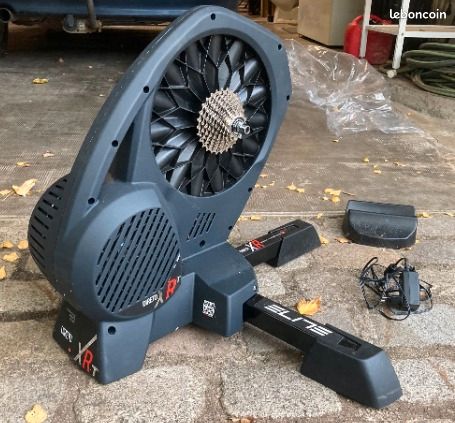 Home Traîner connecté Elite DIRETO XR-T Équipements vélos