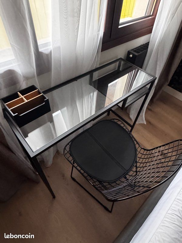 Bureau (image 3)